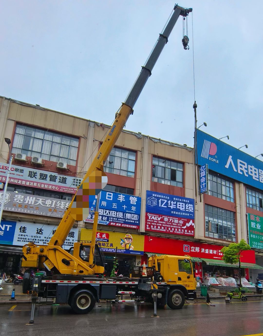 鸡冠区什么时间对吊车进行维修保养最合适