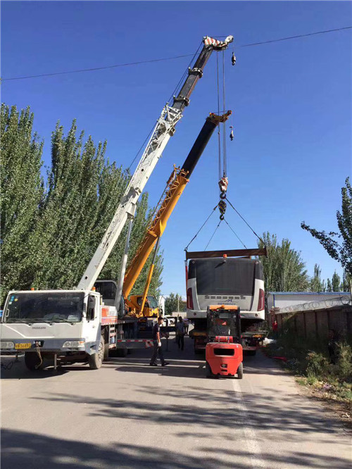 鸡冠区港口集装箱搬运案例